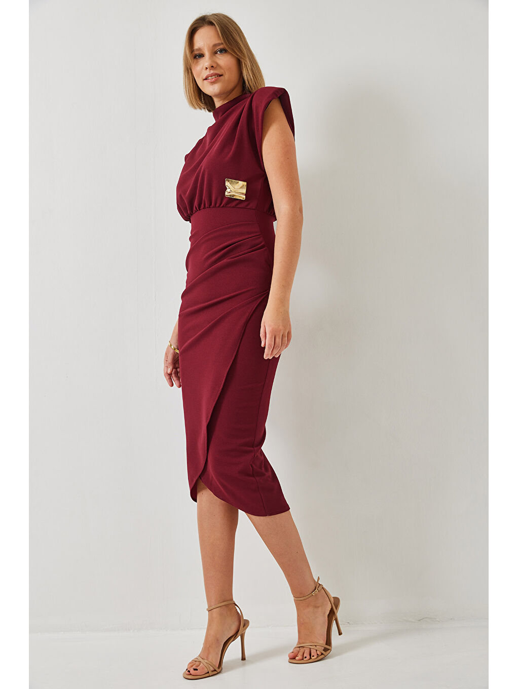 Bordo Kadın Tokalı Vatkalı Elbise-4