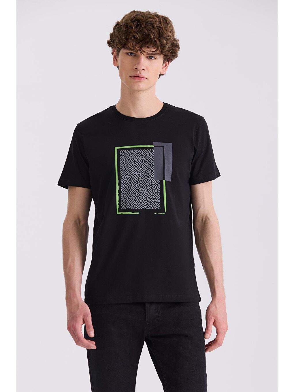 Siyah Slim Fit Bisiklet Yaka T-Shirt