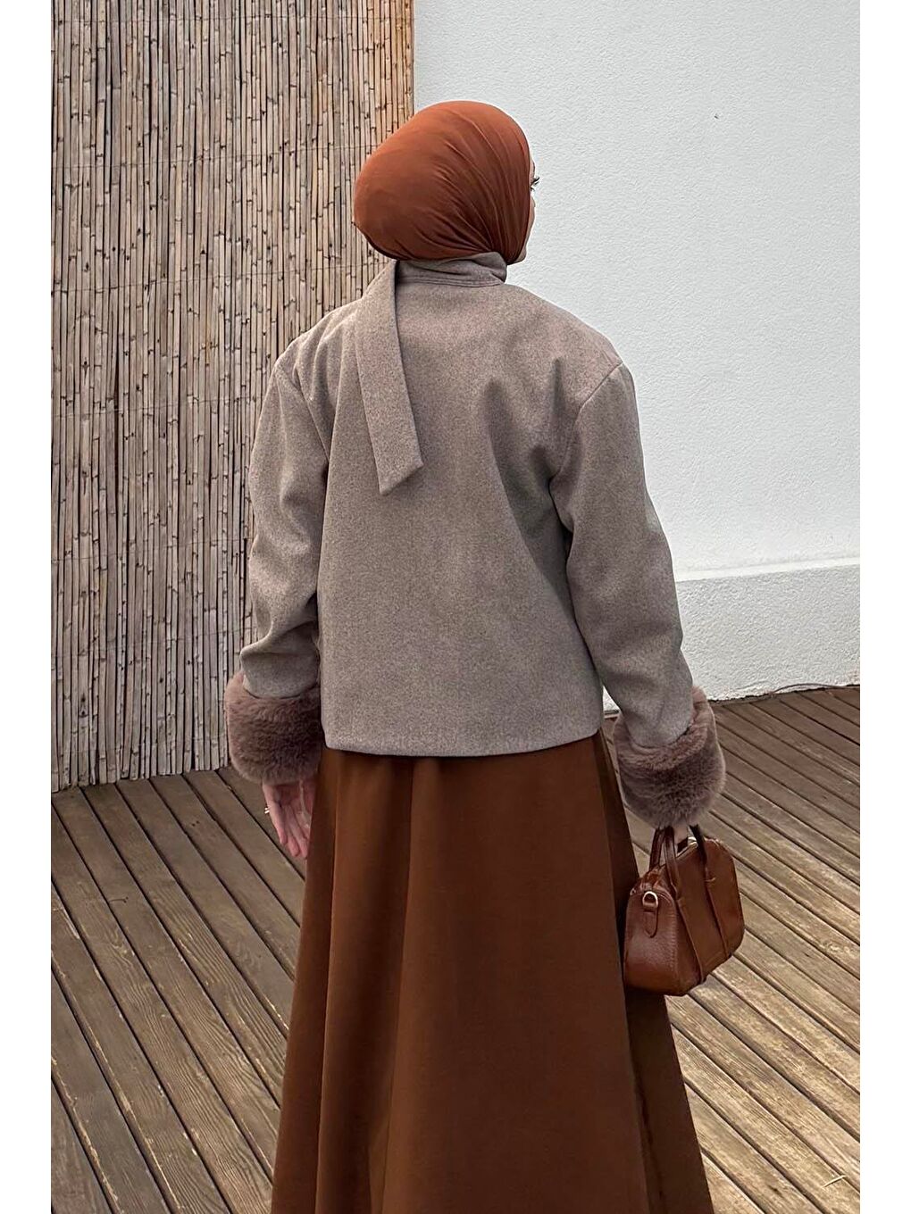 Bej Kol Kürk Detaylı Kaban Vizonrengi-3