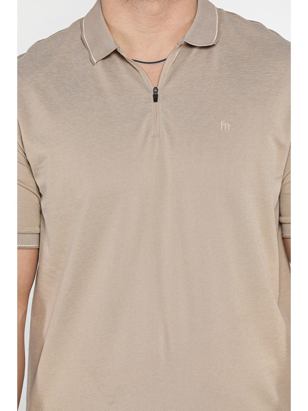 Bej Yarım Fermuarlı Polo Yaka Erkek Tişört-3