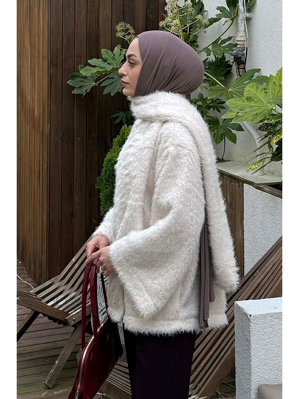 Bej Sakal Kumaş Atkılı Kaban Taş-1