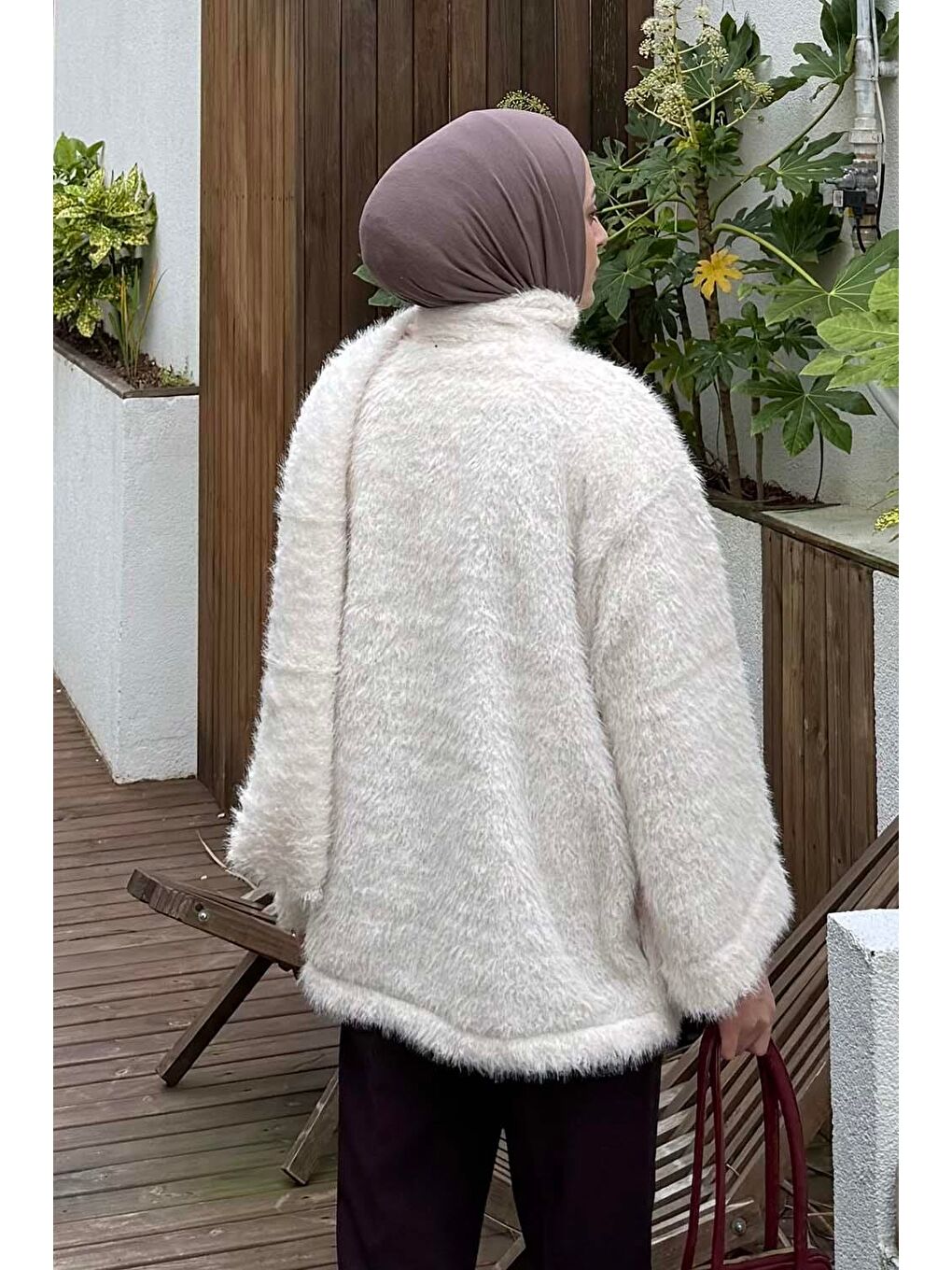 Bej Sakal Kumaş Atkılı Kaban Taş-3