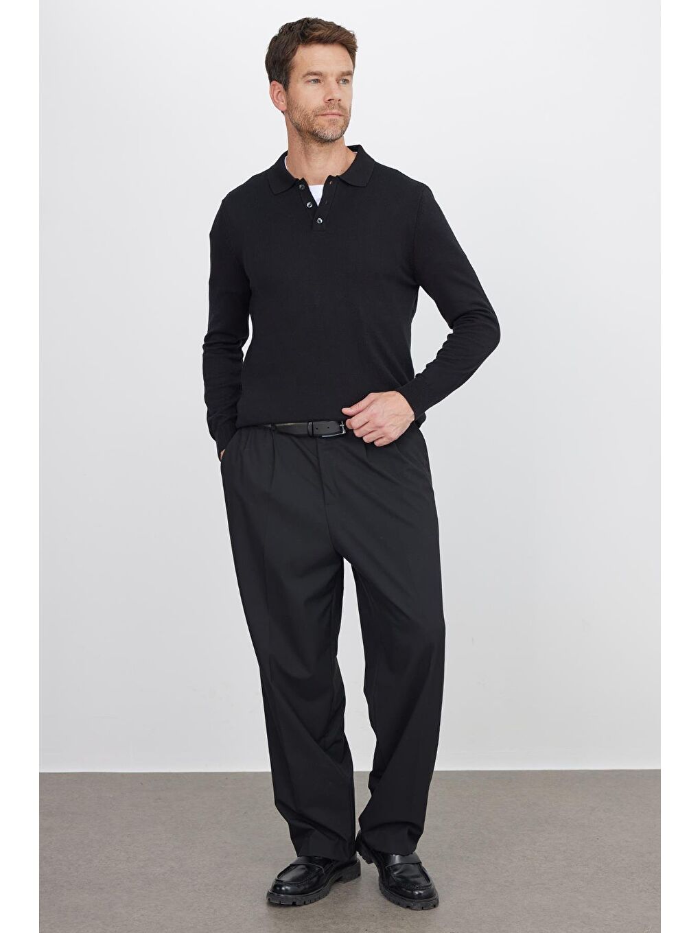 Erkek Standart Fit Normal Kesim Pamuklu Polo Yaka Siyah Kazak-3