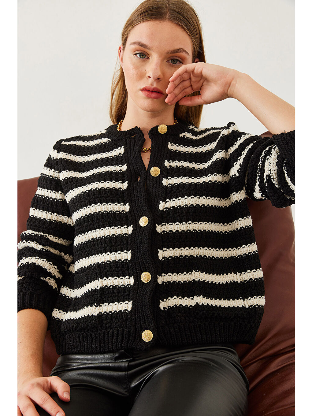 Siyah Kadın Çizgili Hırka-1