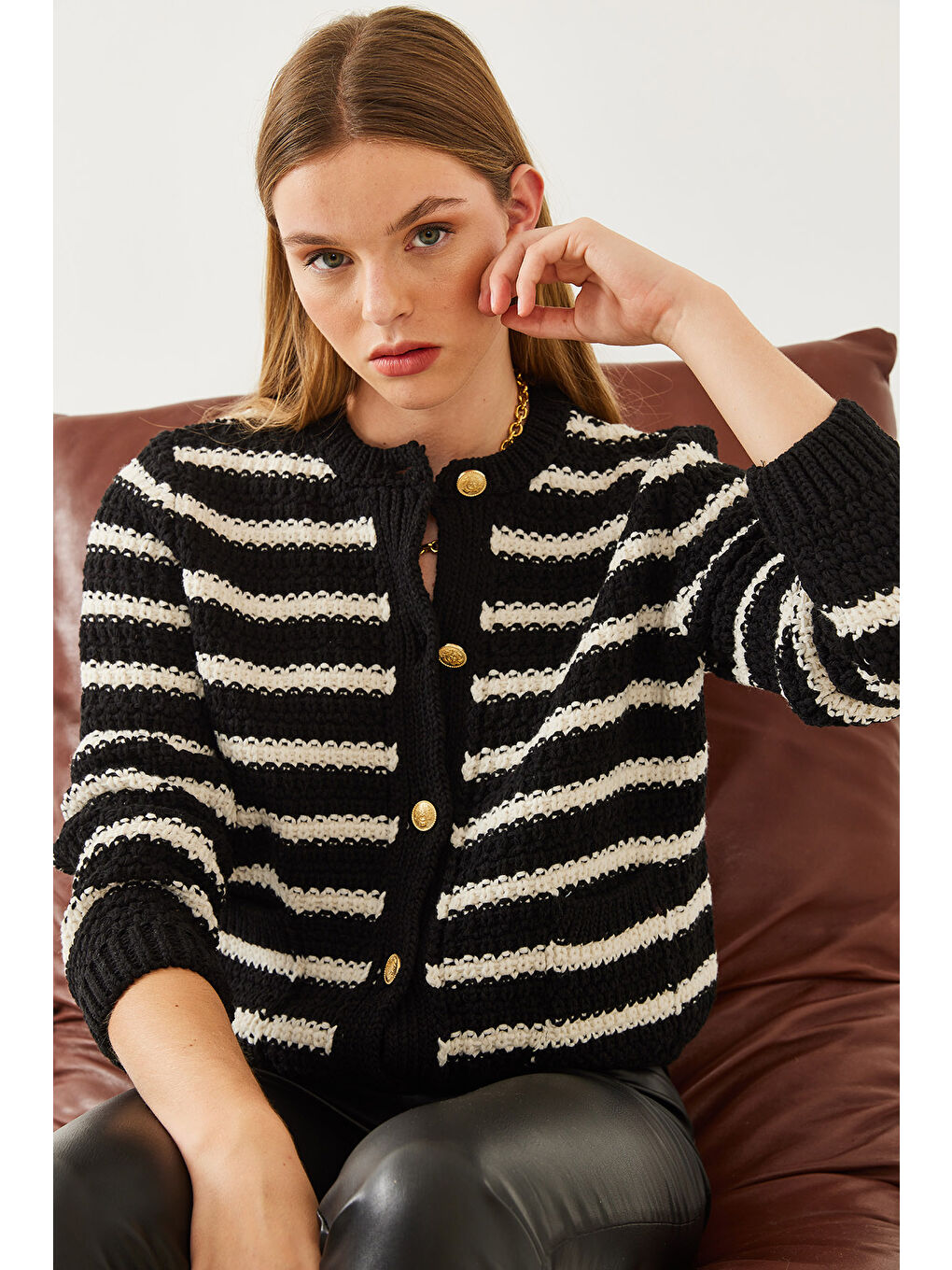 Siyah Kadın Çizgili Hırka-2