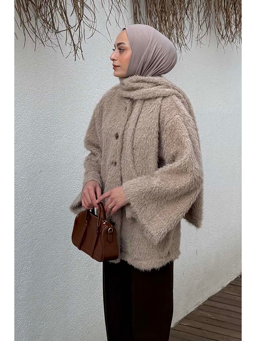 Bej Sakal Kumaş Atkılı Kaban Vizonrengi-1