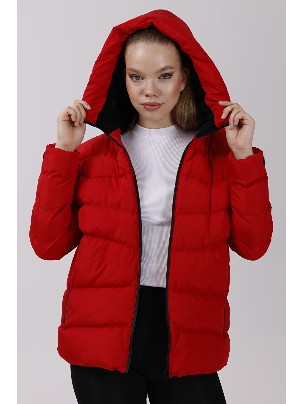 Kırmızı Kadın Kapüşonlu Astarlı Su Geçirmez Rüzgara Dayanıklı Şişme Mont Kaban Parka-1