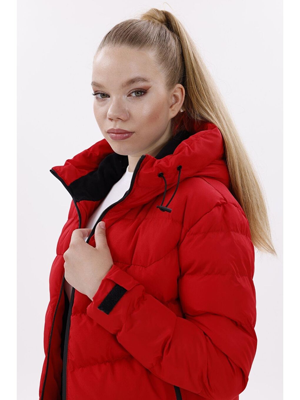 Kırmızı Kadın Kapüşonlu Astarlı Su Geçirmez Rüzgara Dayanıklı Şişme Mont Kaban Parka-2