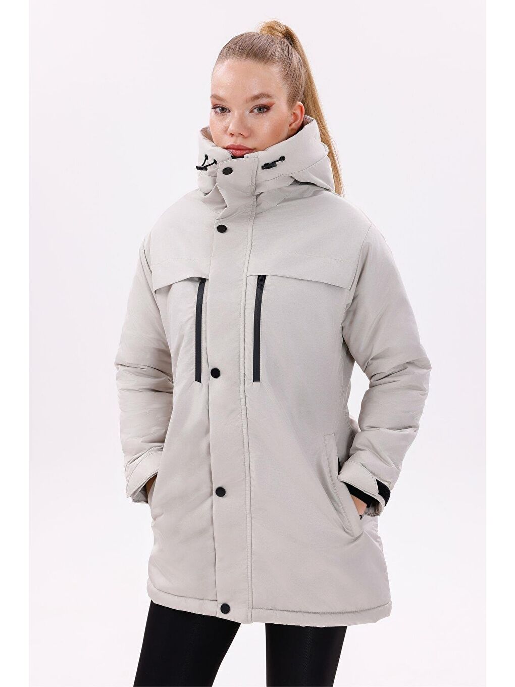 Bej Kadın Polarlı Kürklü Su Ve Rüzgar Geçirmez Kapüşonlu Kışlık Mont & Kaban & Parka