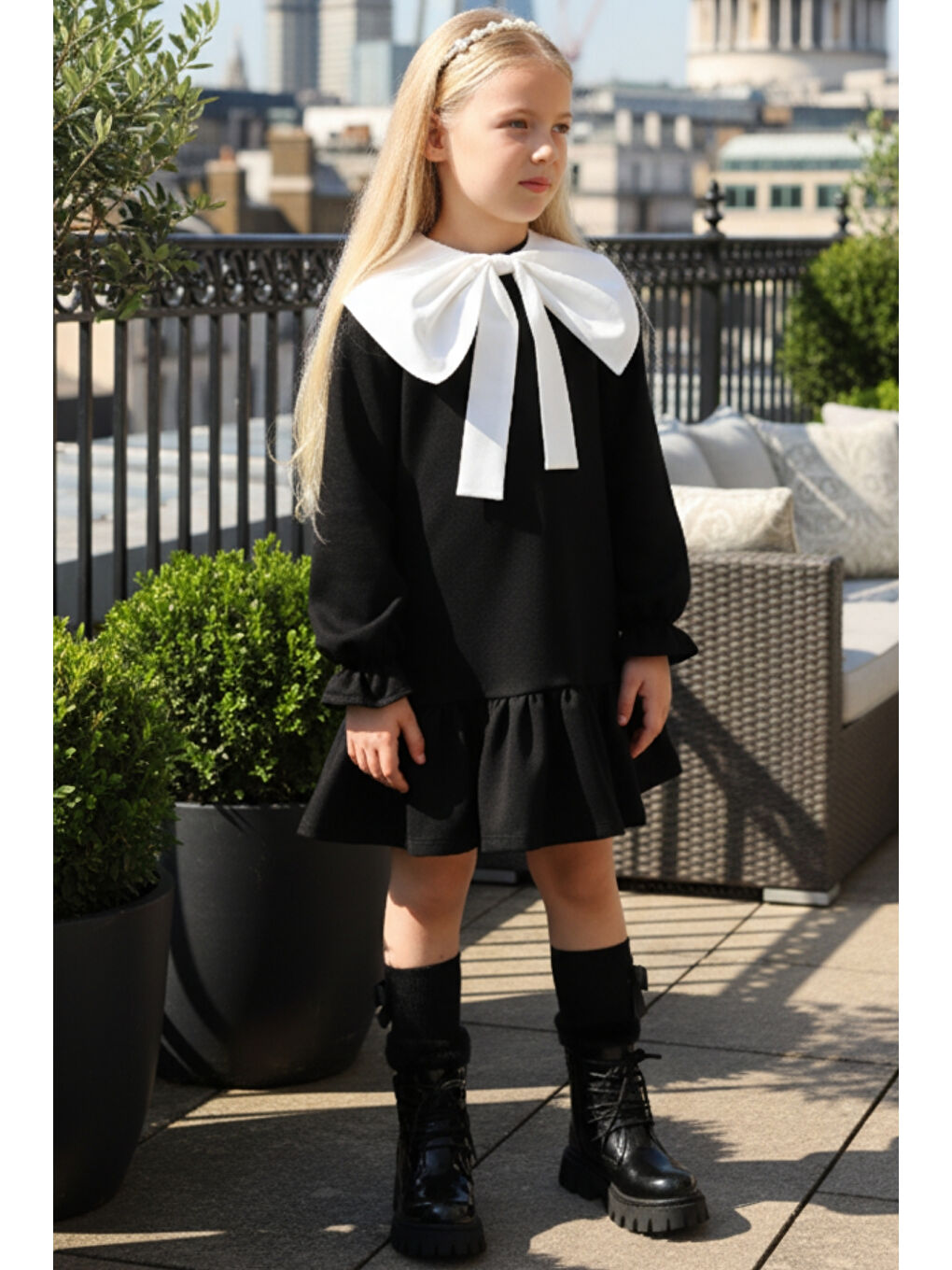 Kız Çocuk Rashel Siyah Elbise Beyaz Yakalı Fırfırlı Uzun Kol 23 Nisan 29 Ekim Gösteri Elbisesi
