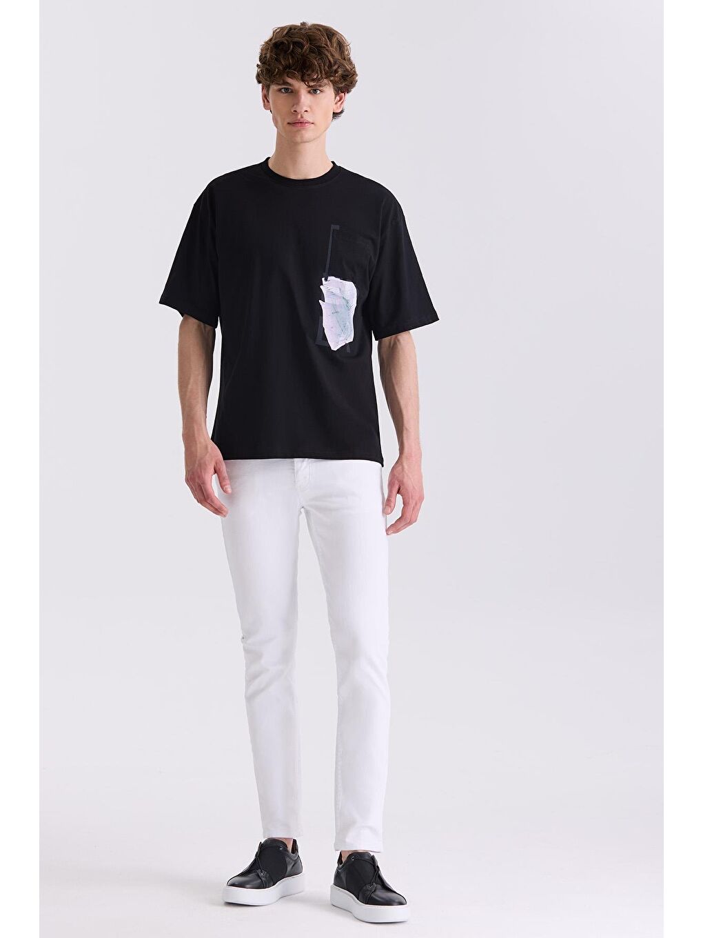 Siyah Yazı Baskılı Bisiklet Yaka T-Shirt-1