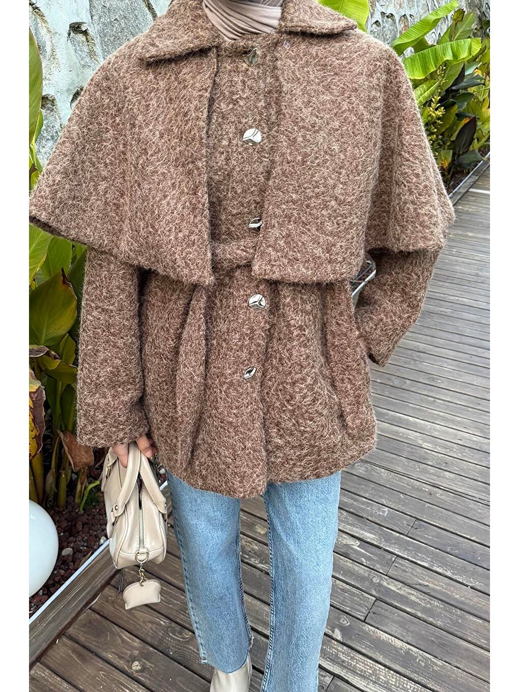 Kahverengi Bağlama Detaylı Pelerinli Kaban Soft Kahve-2