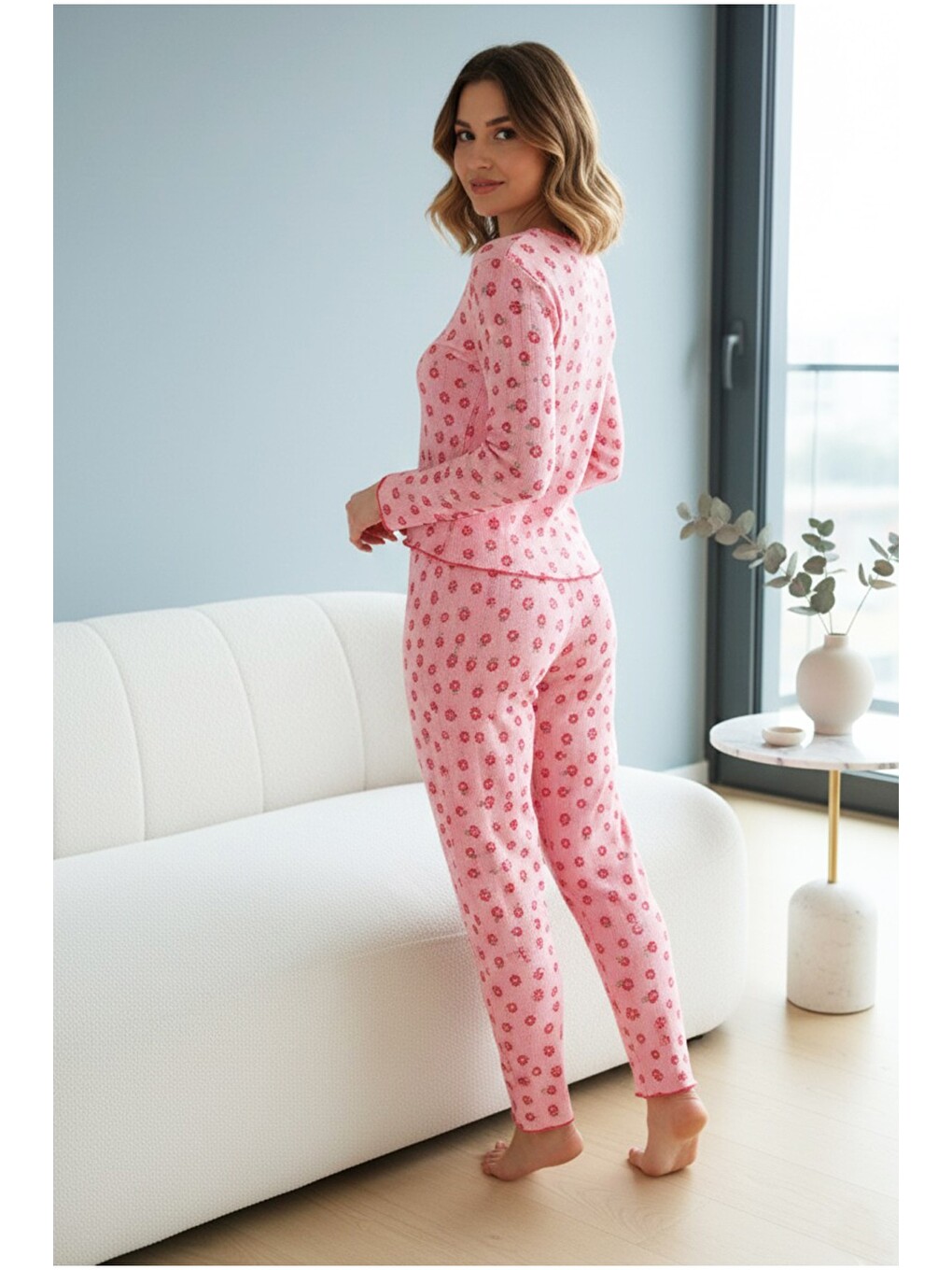 Pembe Pamuklu Fiyonk Detaylı Ajurlu Delikli Örme Pijama Takım7927-5-2