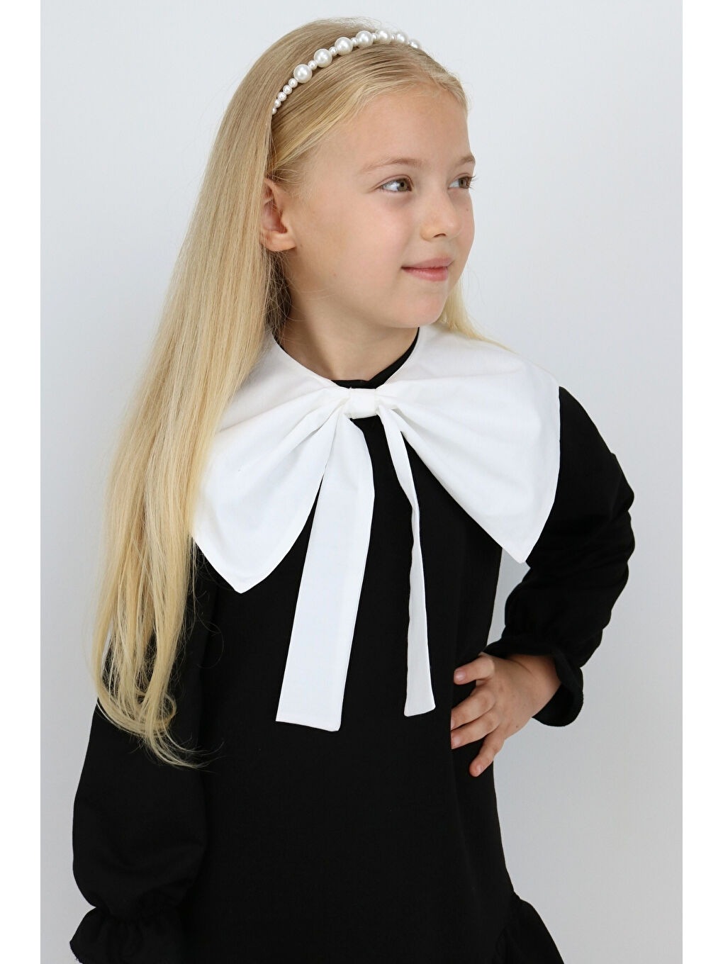 Kız Çocuk Rashel Siyah Elbise Beyaz Yakalı Fırfırlı Uzun Kol 23 Nisan 29 Ekim Gösteri Elbisesi-5