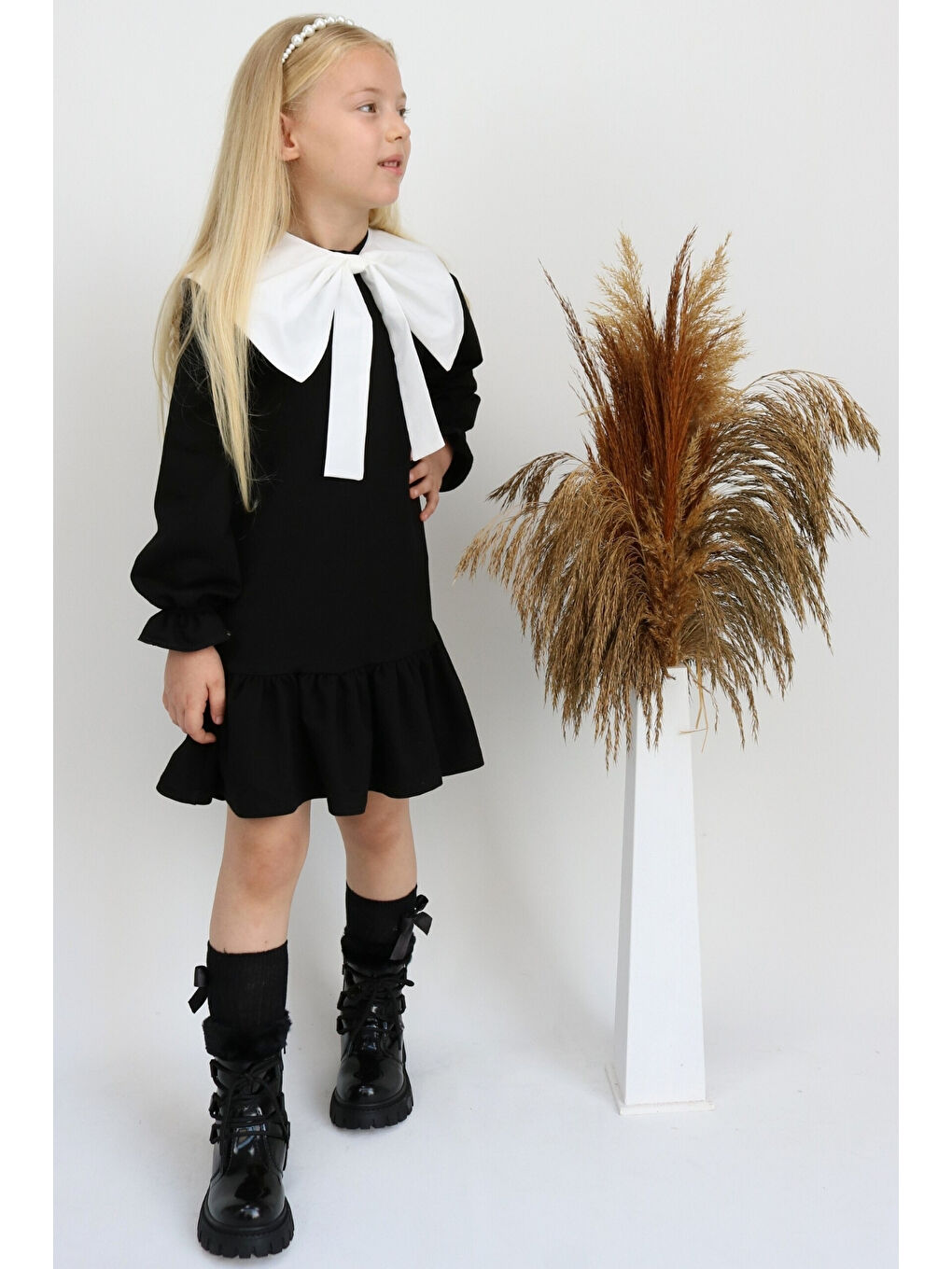 Kız Çocuk Rashel Siyah Elbise Beyaz Yakalı Fırfırlı Uzun Kol 23 Nisan 29 Ekim Gösteri Elbisesi-6
