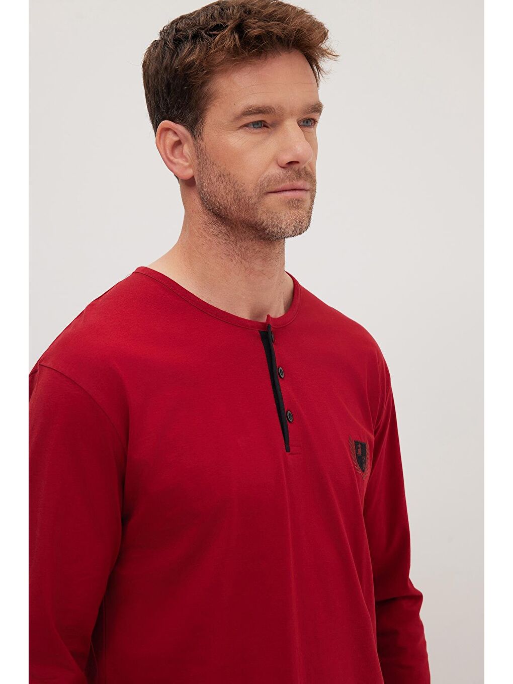 Erkek Standart Fit Normal Kesim %100 Pamuk Bisiklet Yaka Beli Lastikli Siyah Pijama Takımı-1