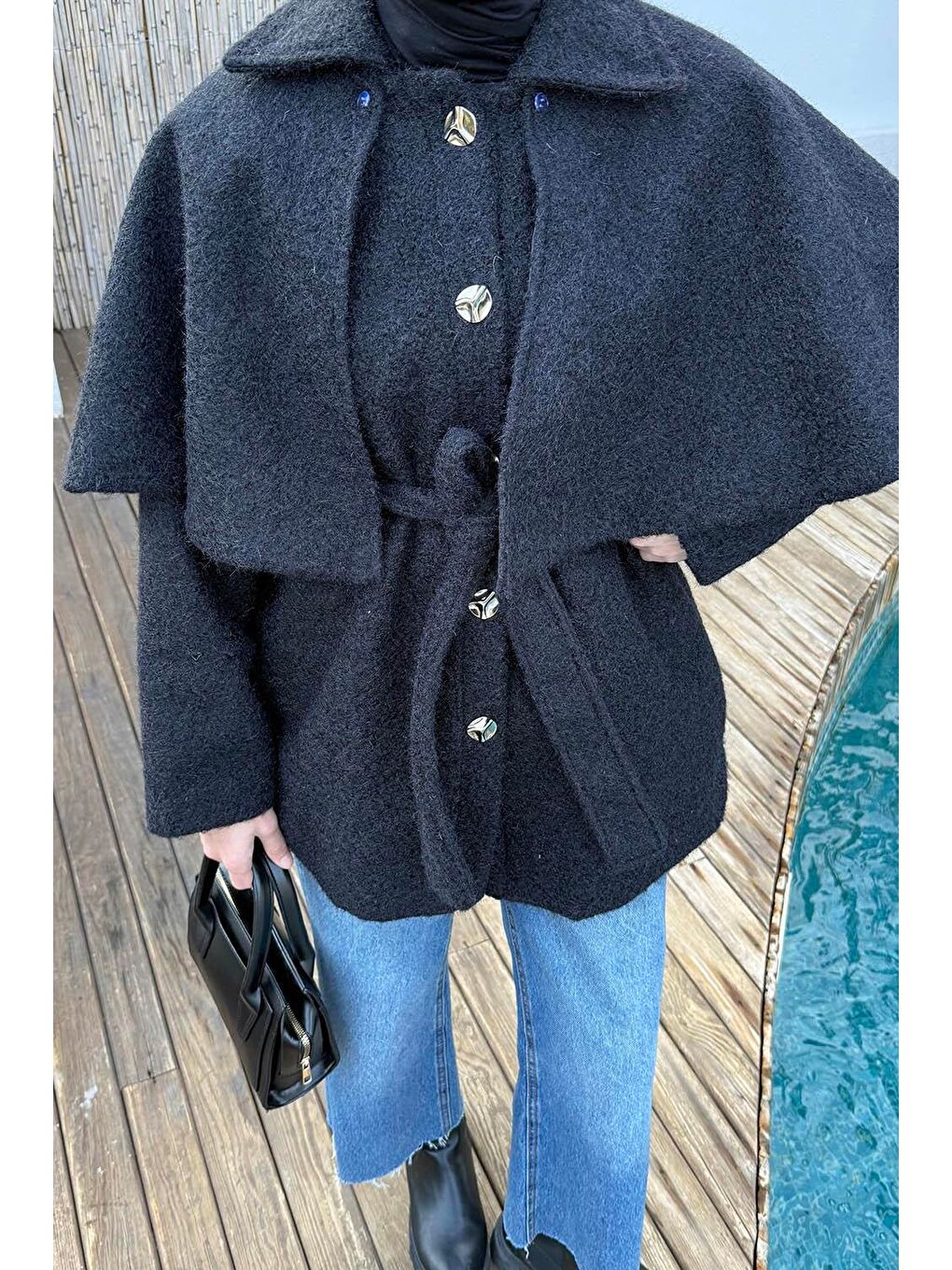 Bağlama Detaylı Pelerinli Kaban Siyah-2