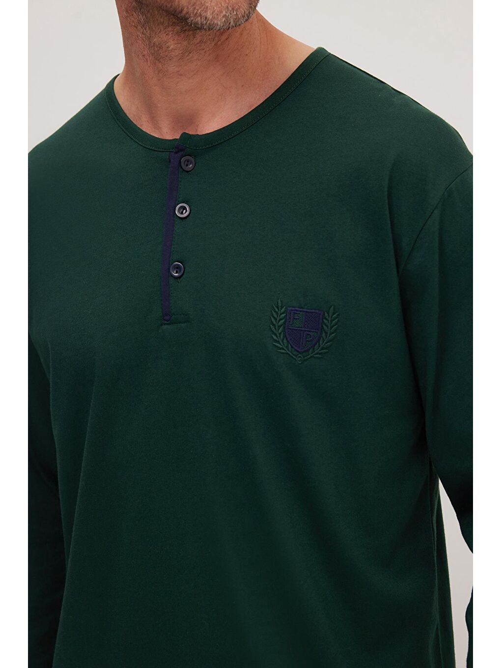 Erkek Standart Fit Normal Kesim %100 Pamuk Bisiklet Yaka Beli Lastikli Lacivert Pijama Takımı-2