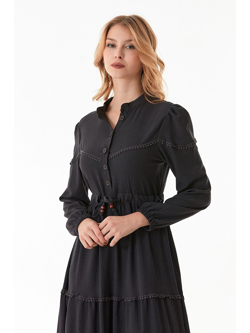 Antrasit Fullamodest Beli Bağcıklı Dik Yaka Elbise-1