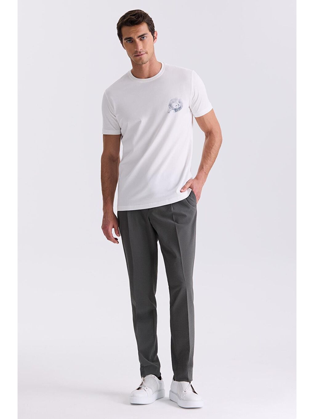 Ekru Slim Fit Bisiklet Yaka T-Shirt-1