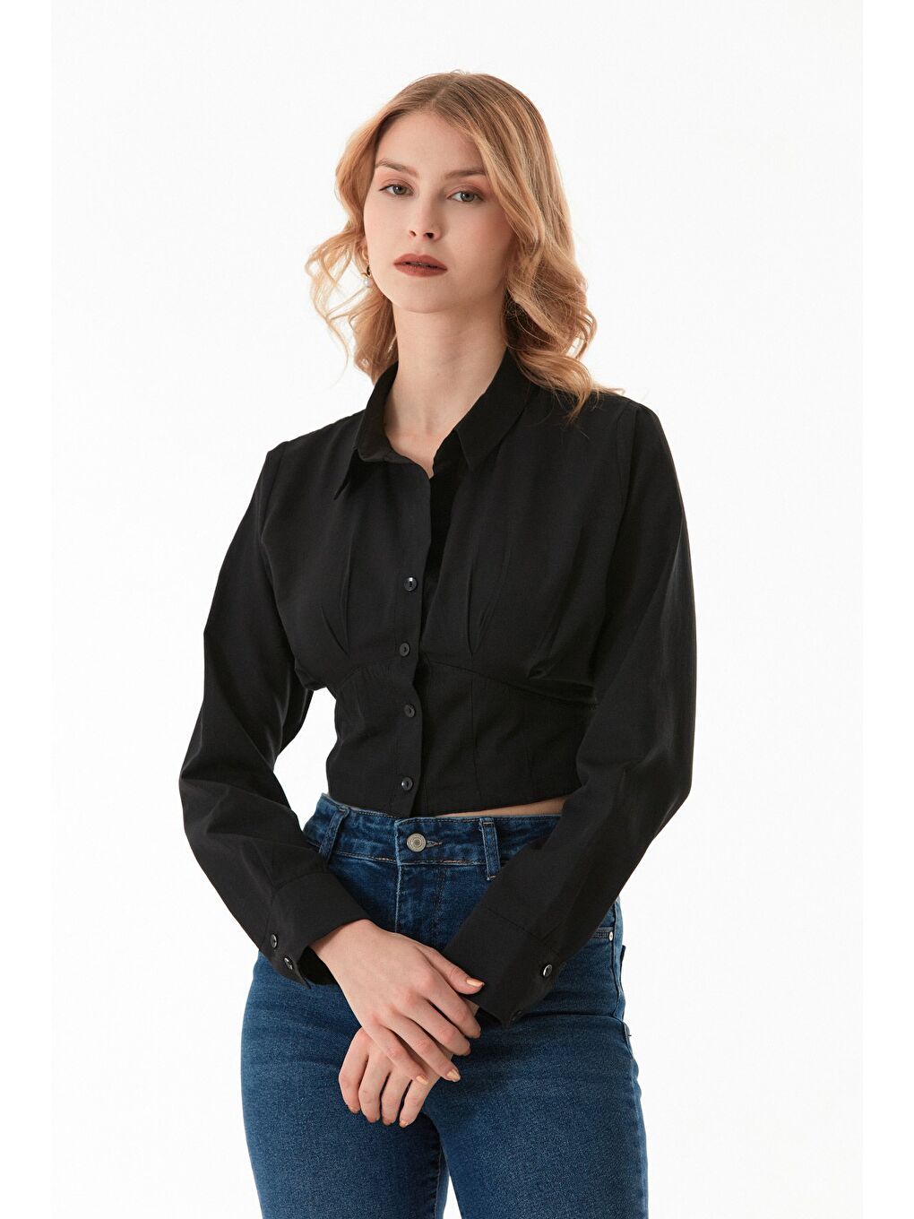 Siyah Sırt Dekolteli Bağlamalı Korse Detaylı Gömlek-2