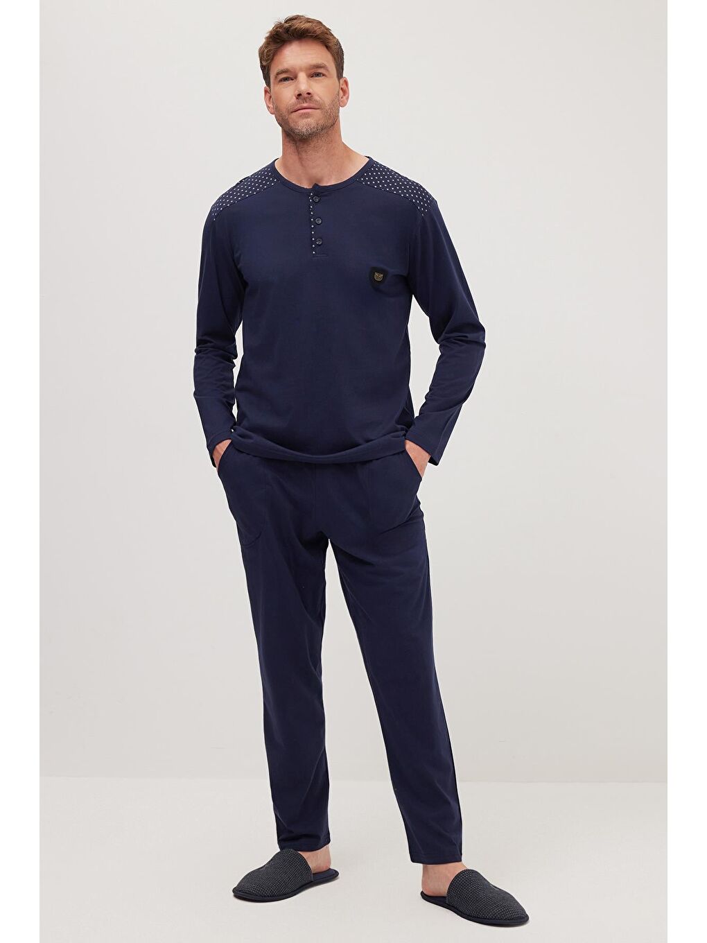 Erkek Standart Fit Normal Kesim %100 Pamuk Bisiklet Yaka Beli Lastikli Lacivert Pijama Takımı-4