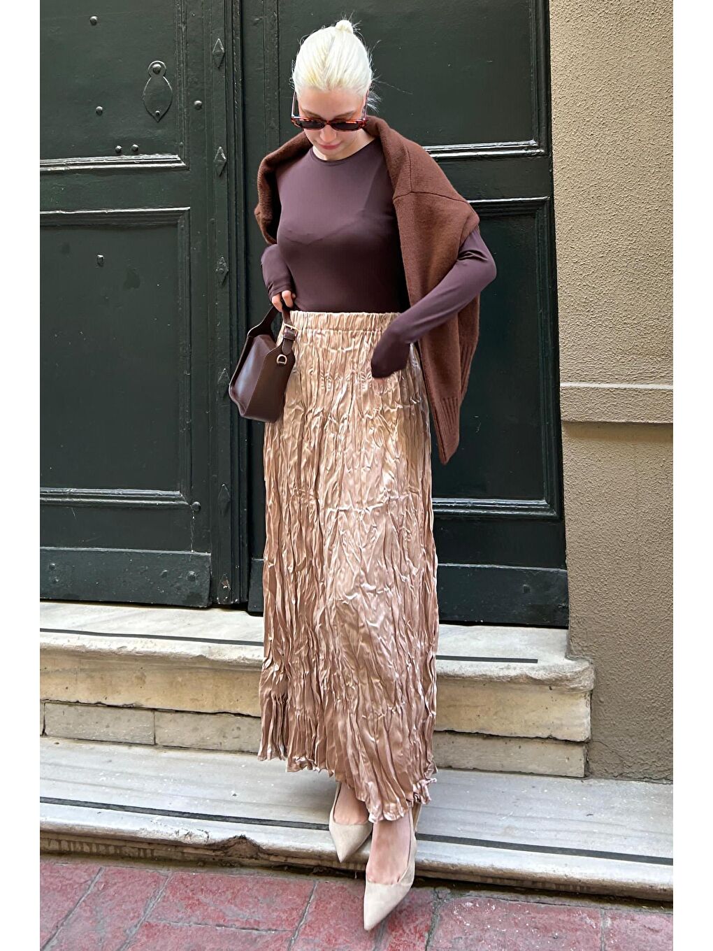 Parlak Bej Kırışık Desen Kadın Etek Mg2290