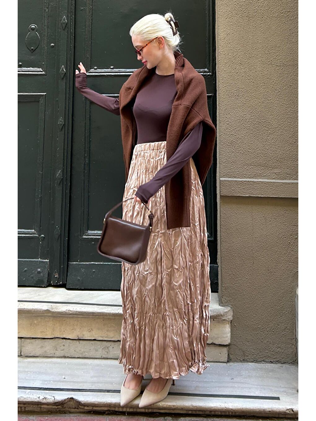 Parlak Bej Kırışık Desen Kadın Etek Mg2290-2