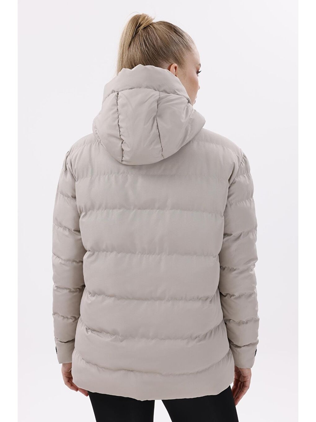 Bej Kadın Kapüşonlu Polarlı Kürklü Su Geçirmez Rüzgara Dayanıklı Şişme Mont Kaban Parka-4