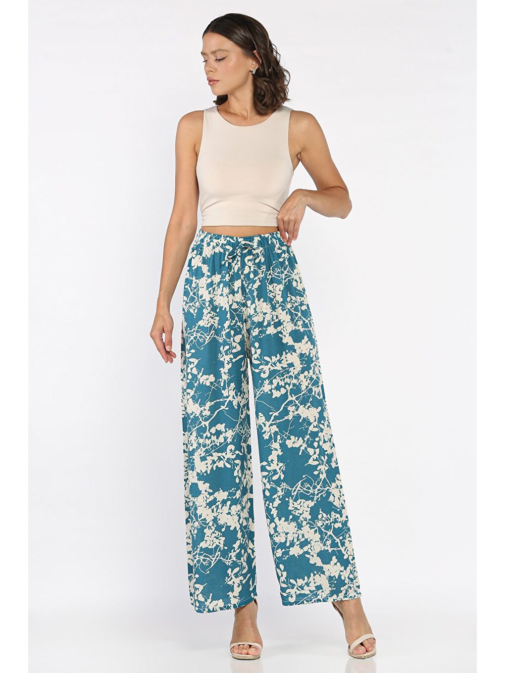 Petrol Bel Lastikli Bol Paça Kadın Viskon Yürüyüş Pantolonu-1