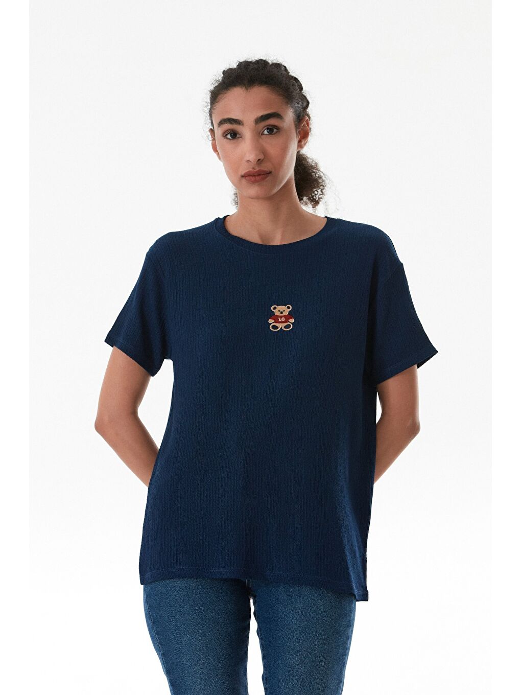 Lacivert Ayıcık Nakışlı Bürümcük Kumaş Oversize Tişört