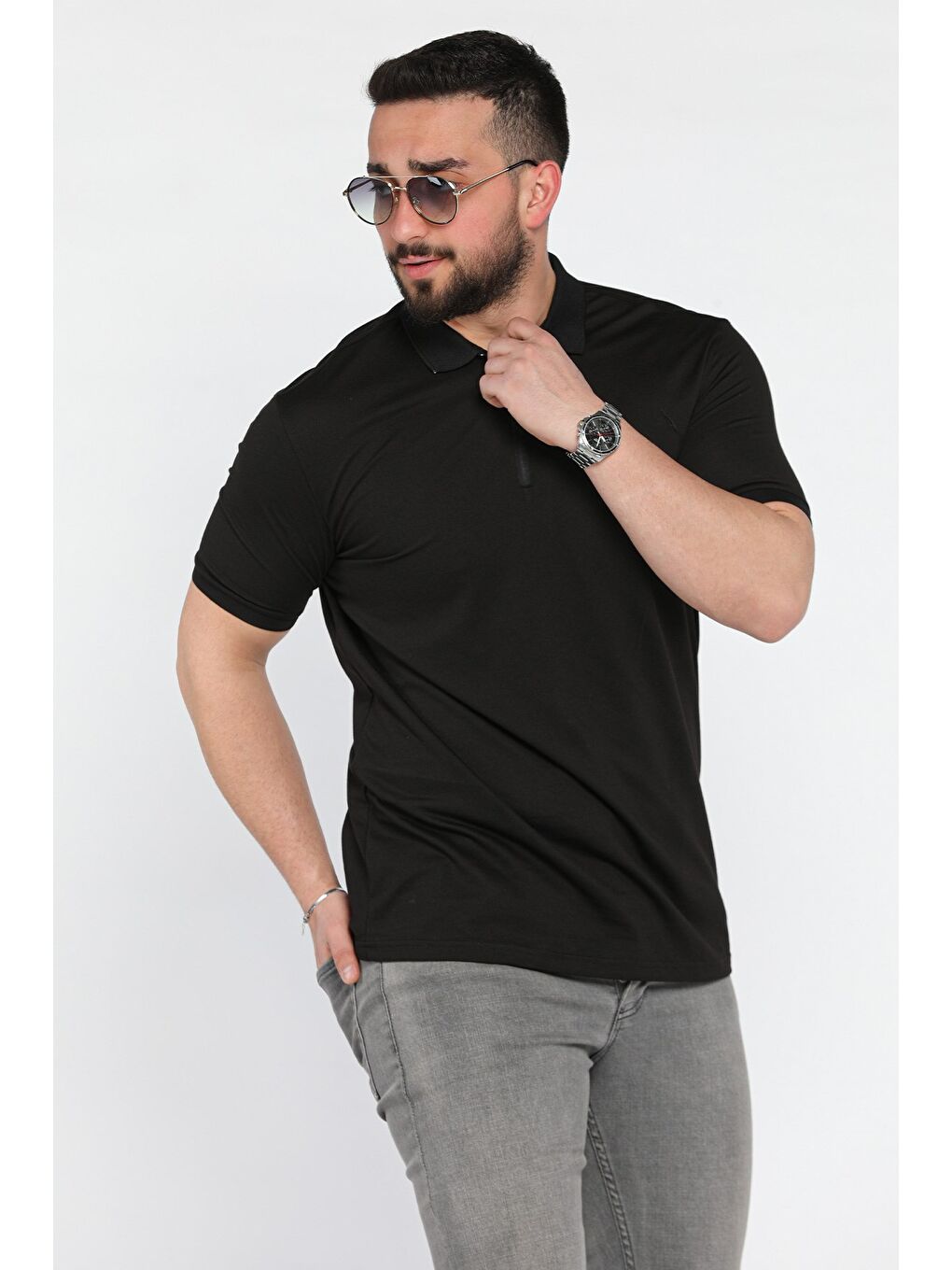 Siyah Yarım Fermuarlı Polo Yaka Erkek Tişört-1
