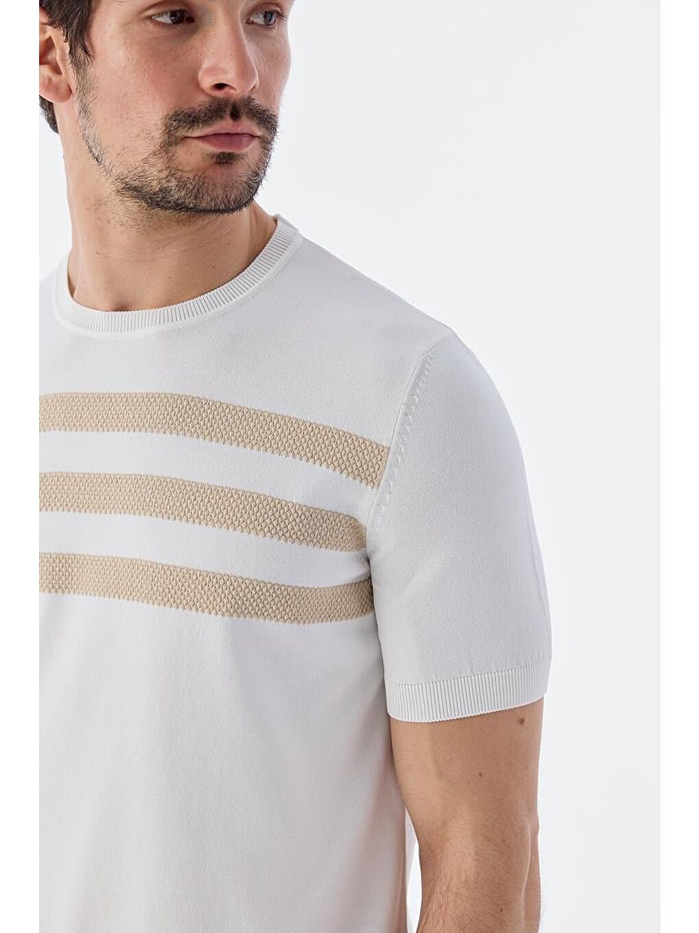 Bej Beyaz Slim Fit Bisiklet Yaka Desenli Triko T-Shirt-2