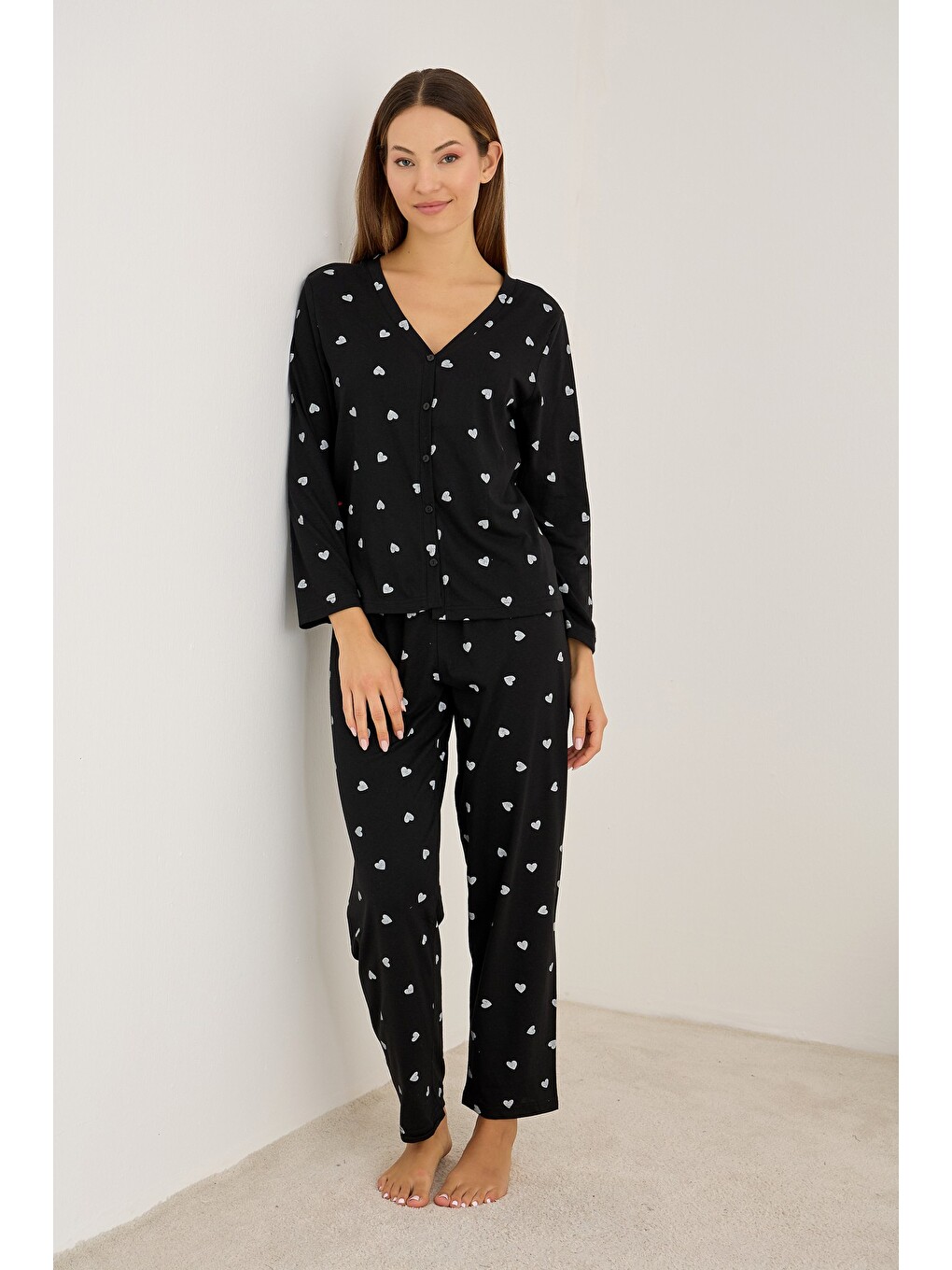 Siyah Uzun Kollu Düğmeli Hırka Pijama Takım 7935