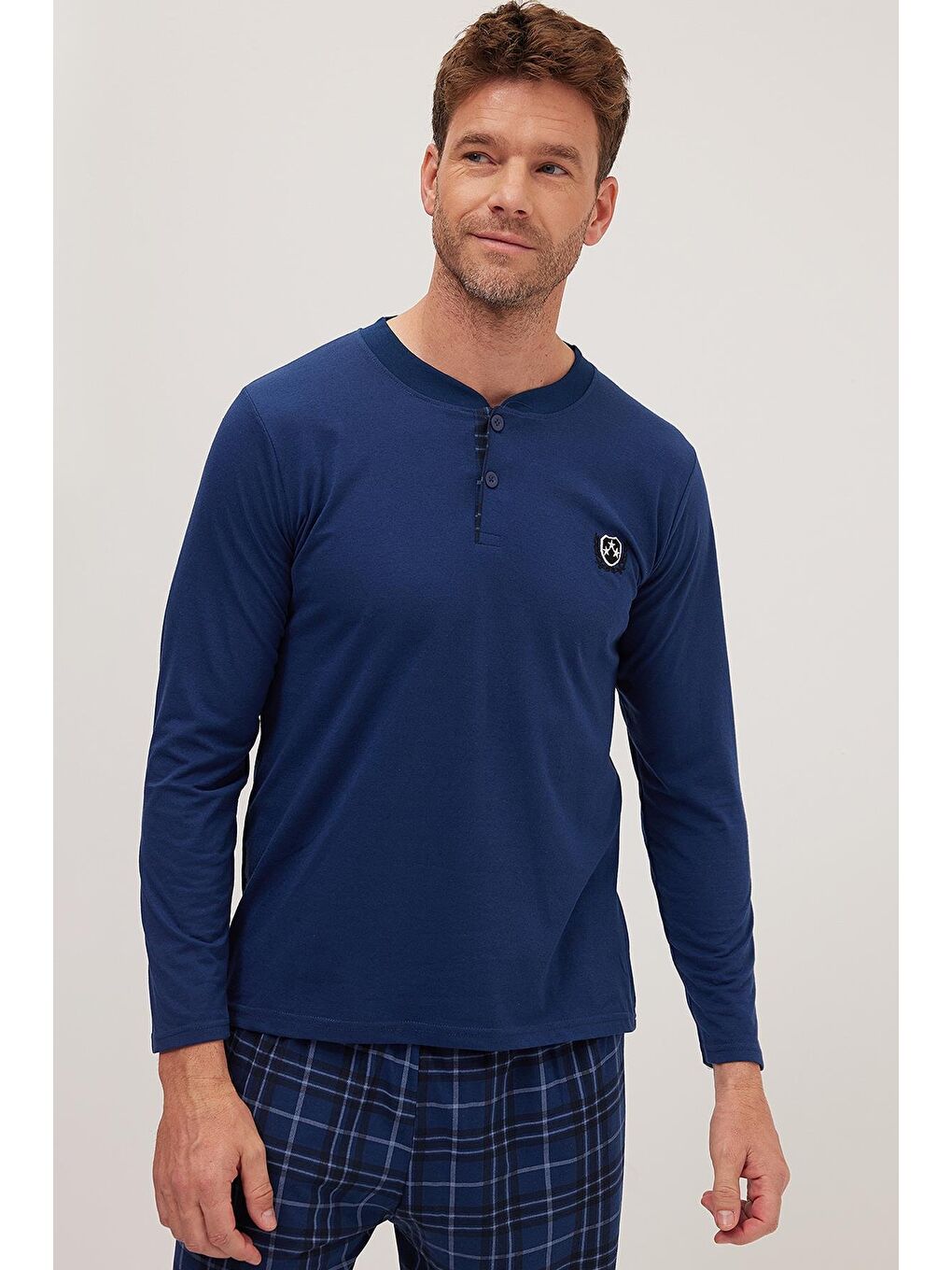 Erkek Regular Fit Pamuklu Düğmeli Yaka Beli Lastikli Desenli İndigo Pijama Takımı-1
