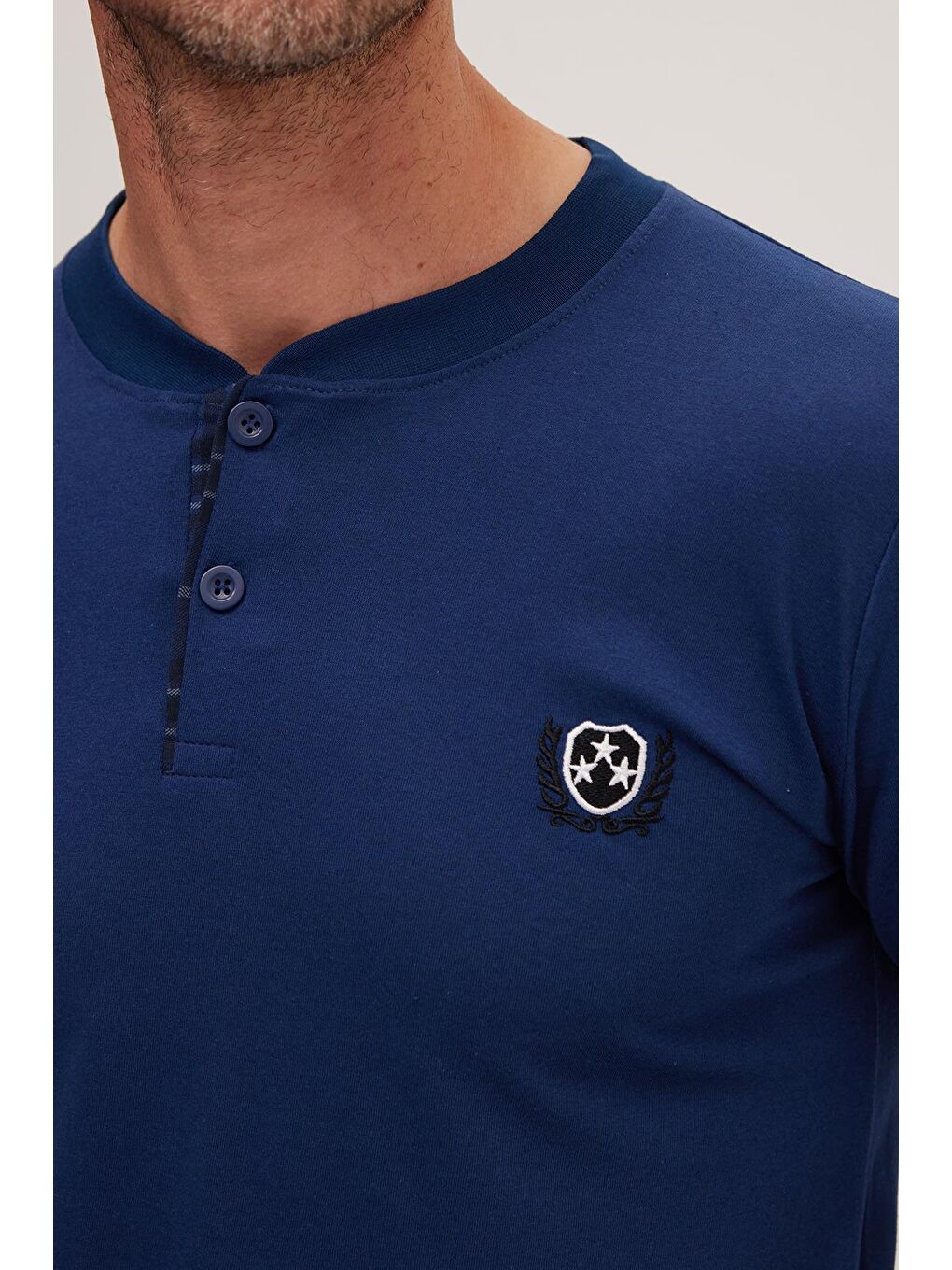 Erkek Regular Fit Pamuklu Düğmeli Yaka Beli Lastikli Desenli İndigo Pijama Takımı-2