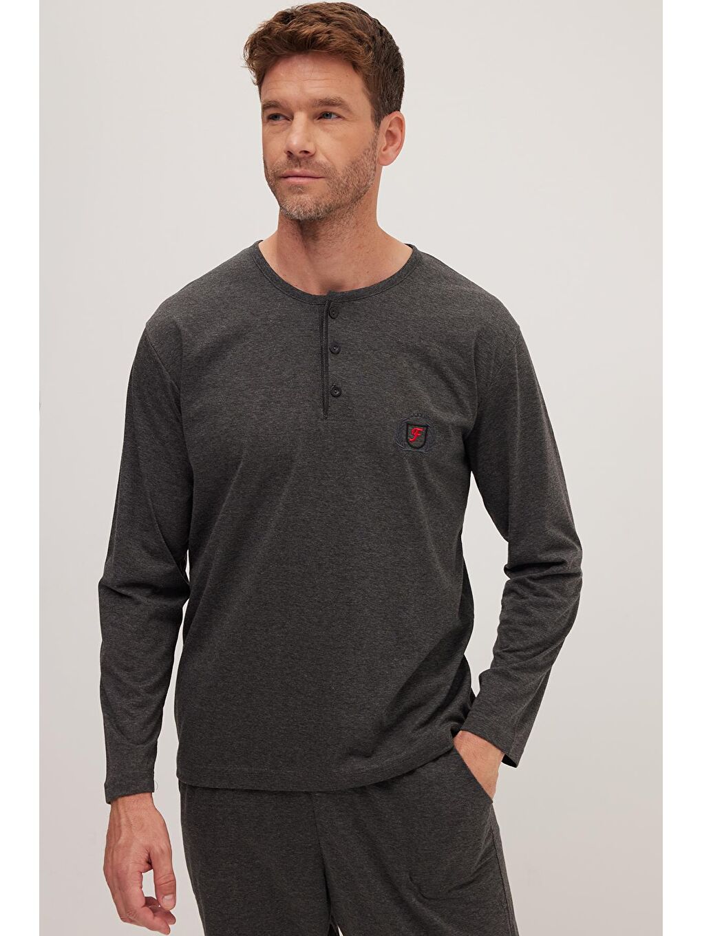 Erkek Standart Fit %100 Pamuk Bisiklet Yaka Beli Lastikli Antrasit Pijama Takımı-1