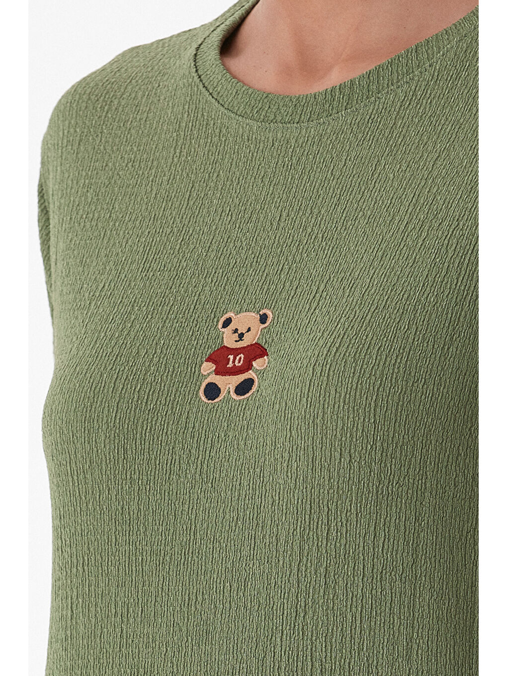 Turkuaz Ayıcık Nakışlı Bürümcük Kumaş Oversize Tişört-4