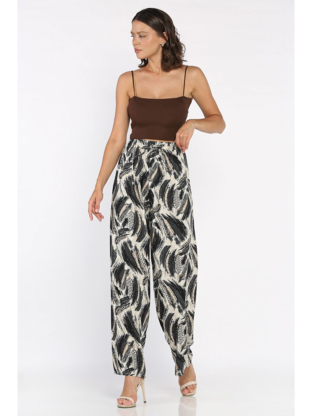 Siyah Kadın Desenli Bel Lastikli Viskon Yürüyüş Pantolonu-1