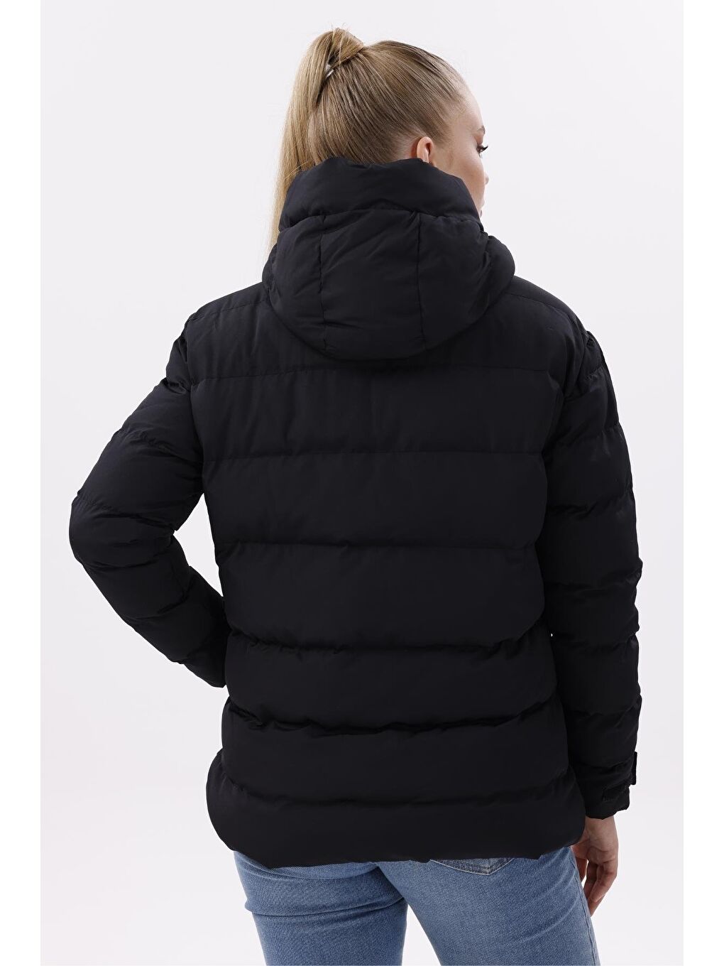 Siyah Kadın Kapüşonlu Polarlı Kürklü Su Geçirmez Rüzgara Dayanıklı Şişme Mont Kaban Parka-4