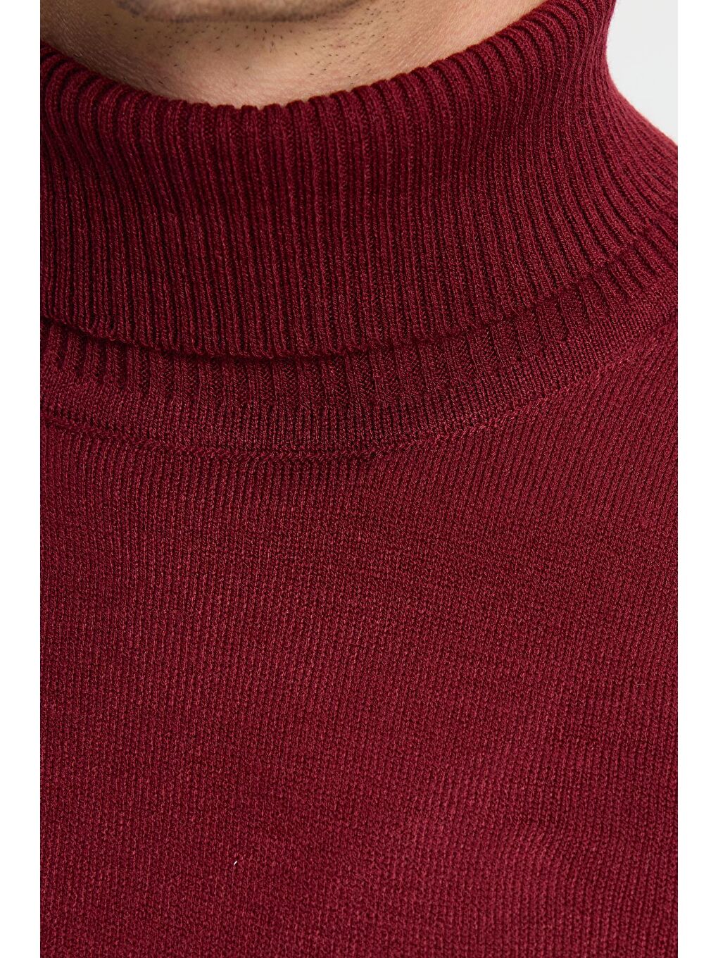 Erkek Slim Fit Dar Kesim Yumuşak Dokulu Tüylenmeyen Bordo Tam Balıkçı Yaka Triko Kazak-6