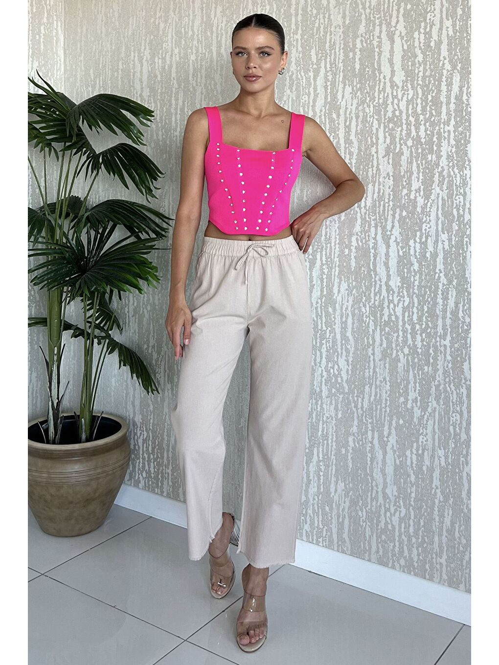 Bej Bel Lastikli Paça Püsküllü Kadın Keten Pantolon-1