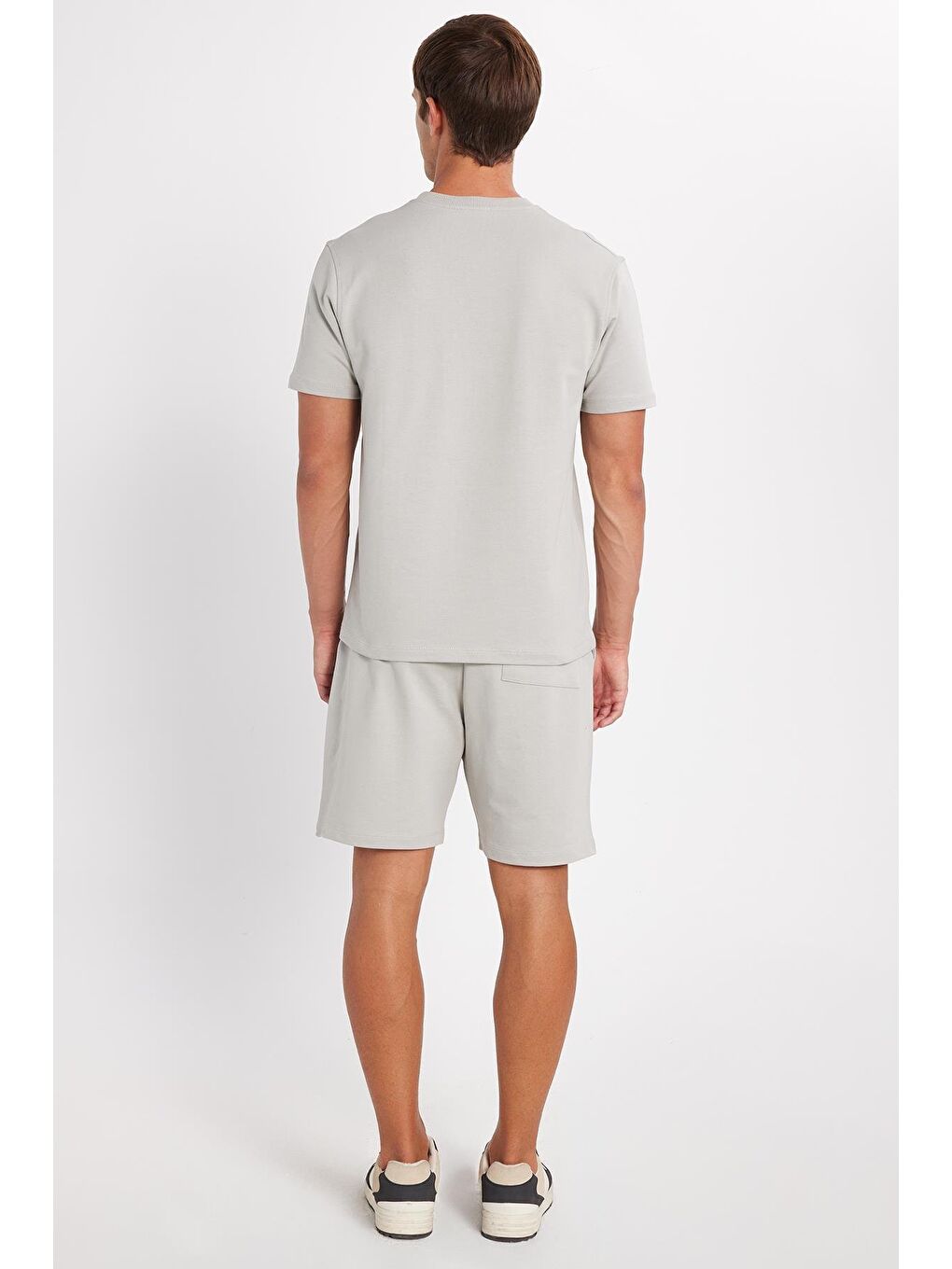 Relax Fit Rahat Kesim %100 Pamuk Hafif Kalın Özel Tasarım Erkek Gri Şortlu Eşofman Takım-4