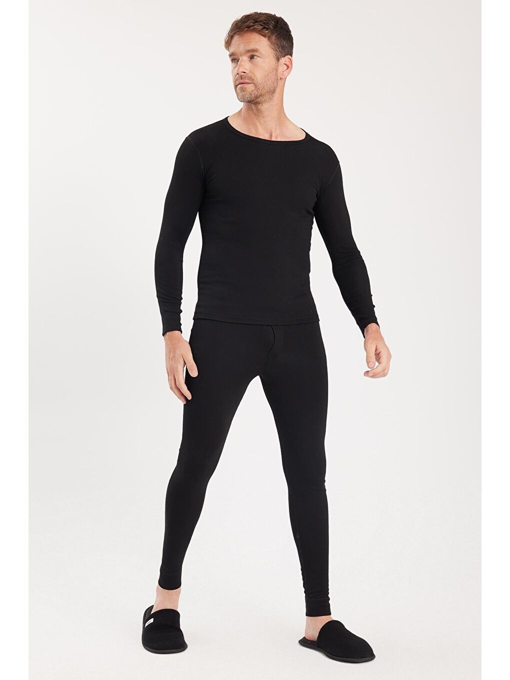 Erkek Slim Fit Dar Kesim Bisiklet Yaka Siyah Termal Alt Üst Takım