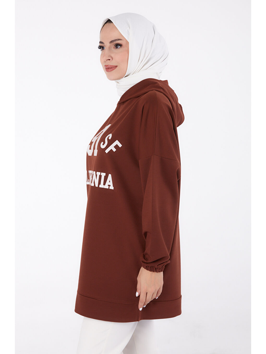 Kahverengi Kapüşonlu Yaka Kadın Kahve Baskılı Sweatshirt 13329-2