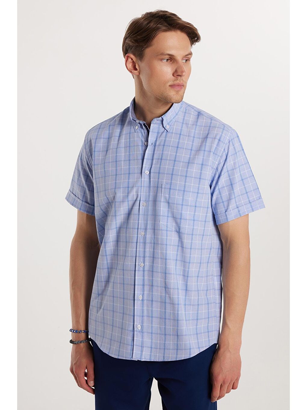 Karışık Erkek Regular Fit Klasik Kesim Pamuklu Tek Cepli Ekoseli Düğmeli Yaka Gömlek-1