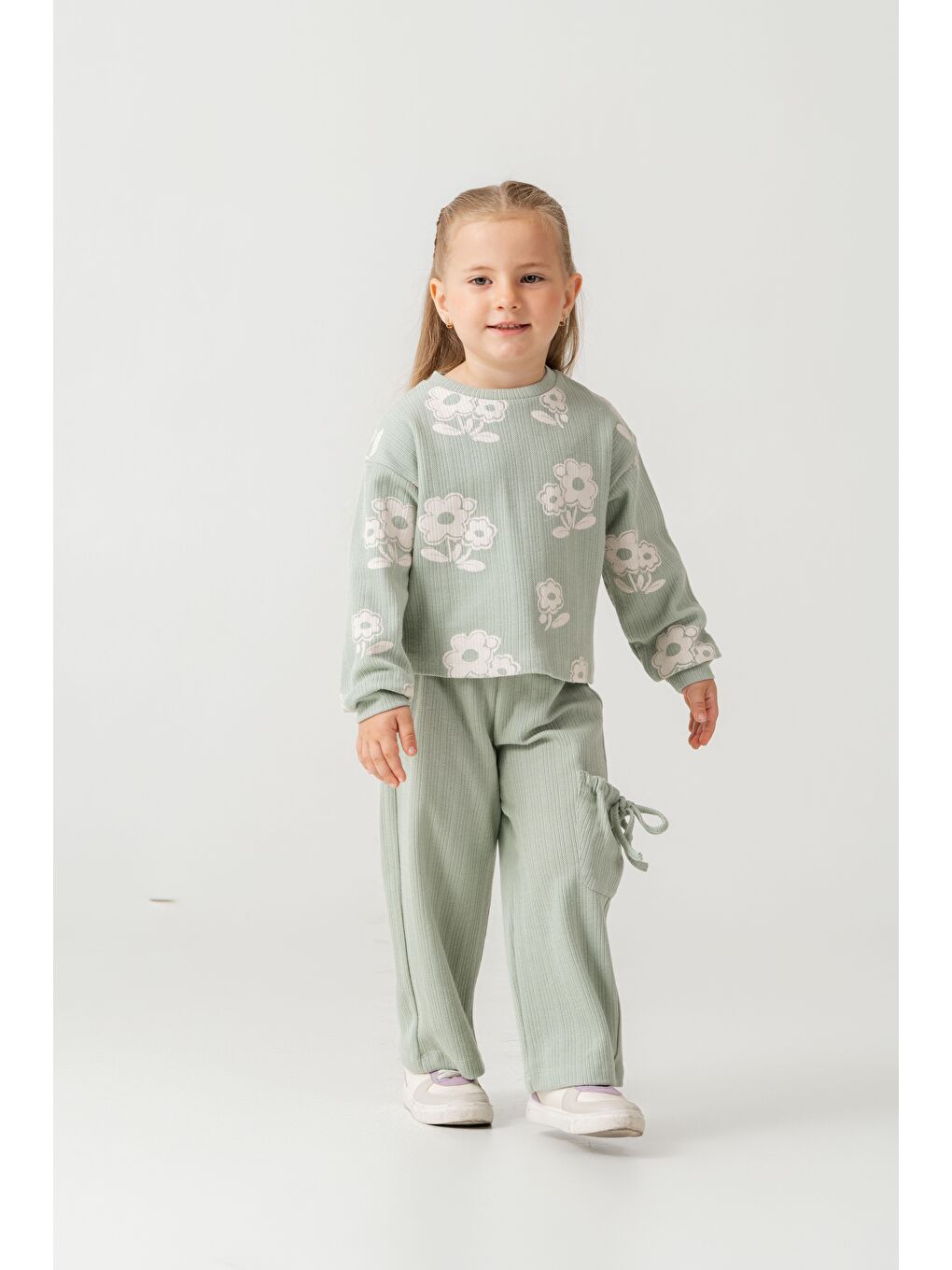 Kız Çocuk Pamuklu Yeşil Çiçek Desenli Takım – Bağcıklı Pantolon-2