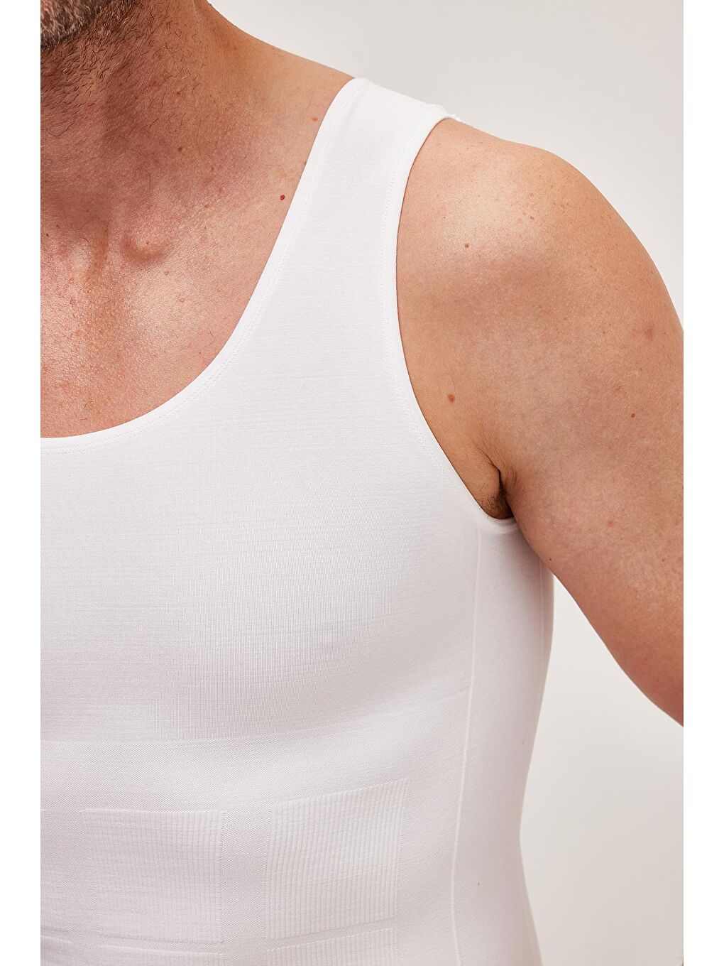 Erkek Süper Slim Fit Extra Dar Kesim Lastikli Beyaz Atlet Korse-2