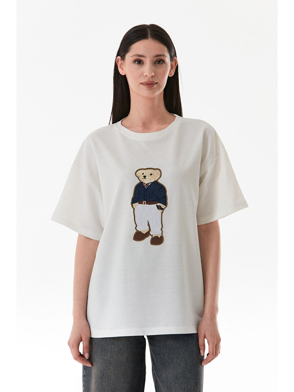 Ekru Ayıcık Nakışlı Oversize Tişört