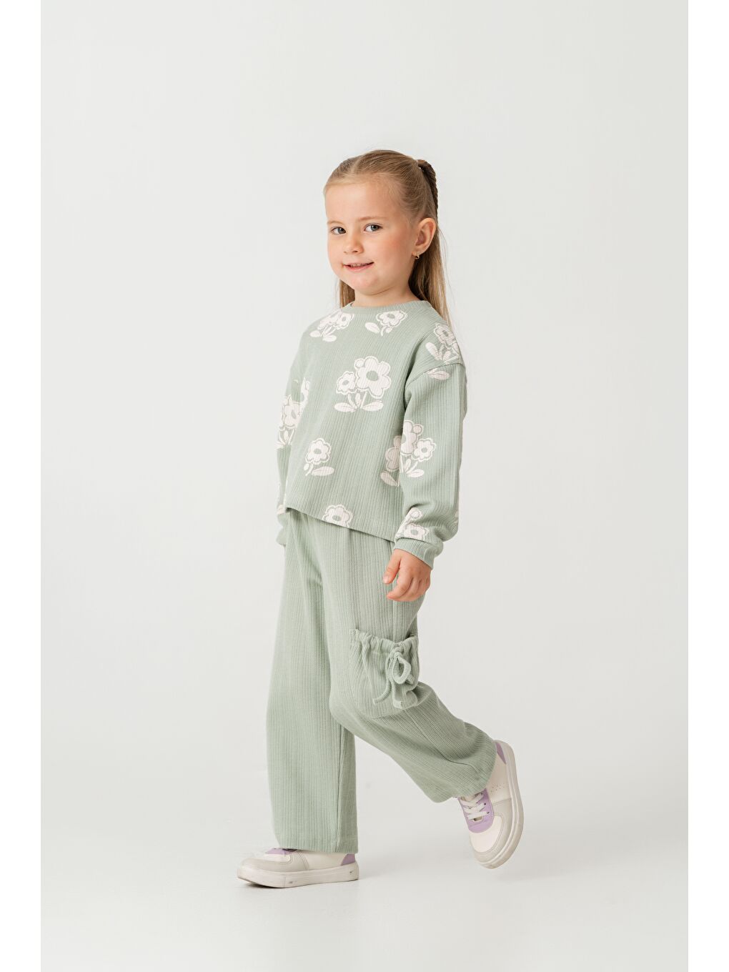 Kız Çocuk Pamuklu Yeşil Çiçek Desenli Takım – Bağcıklı Pantolon-5